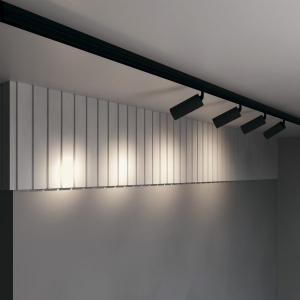 Track luminaire TR032-2-20W3K-S-B
